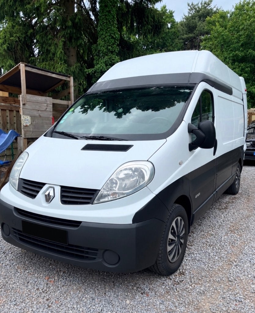 Renault Trafic, Auto's, Voorwielaandrijving, 4 deurs, Renault, Wit