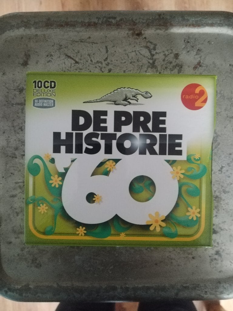 Prehistorie – Jaren 60 deluxe edition (10CDs), CD & DVD, Enlèvement ou Envoi, Comme neuf, Pop, Coffret