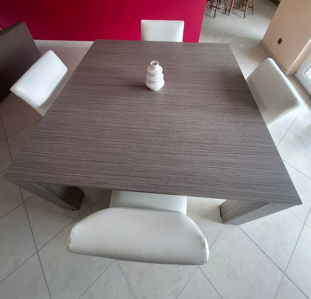 Table et chaises salle à manger, 100 à 150 cm, Quatre personnes, 100 à 150 cm, Enlèvement