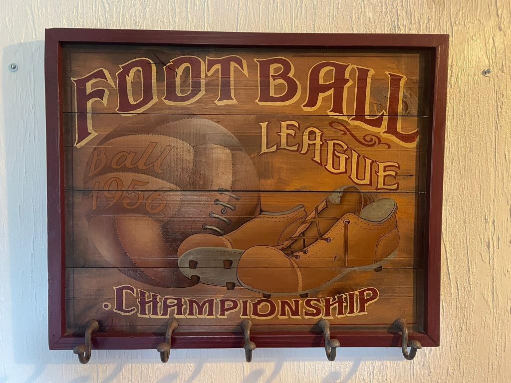 portemanteaux football league championship 1956, Enlèvement, Utilisé, Bois, Portemanteau mural