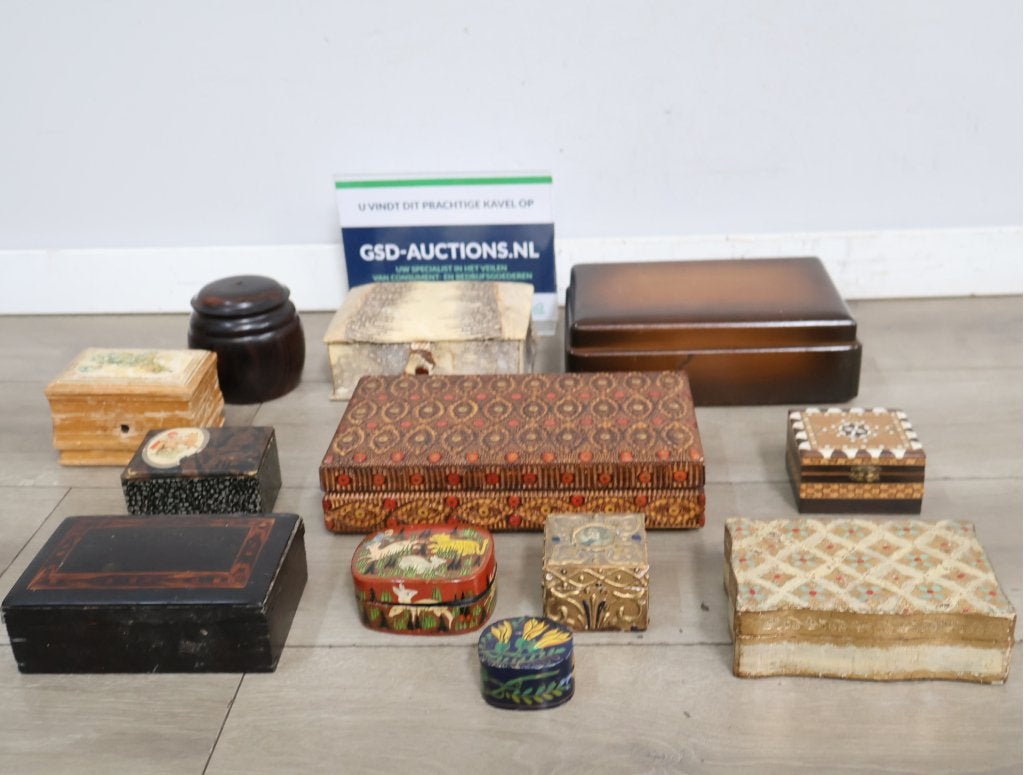Verzameling diverse sieradendoosjes, Handtassen en Accessoires, Antieke sieraden