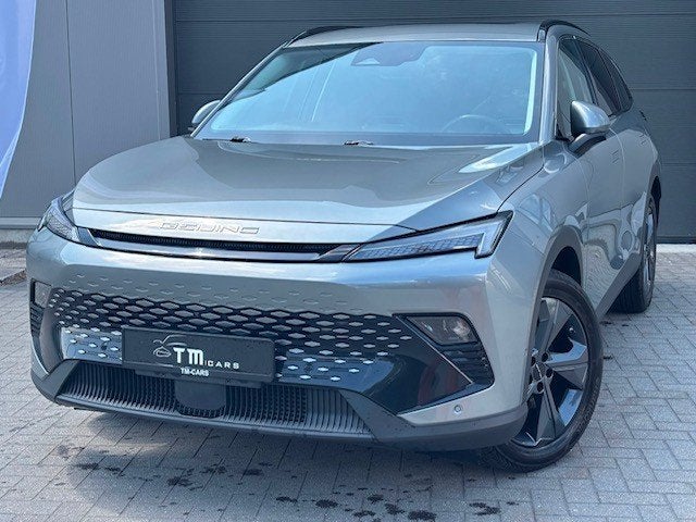 BAIC X55 pano dak 360 camera automaat, Auto's, Overige Auto's, 1498 cc, 4 cilinders, Leder, Bedrijf