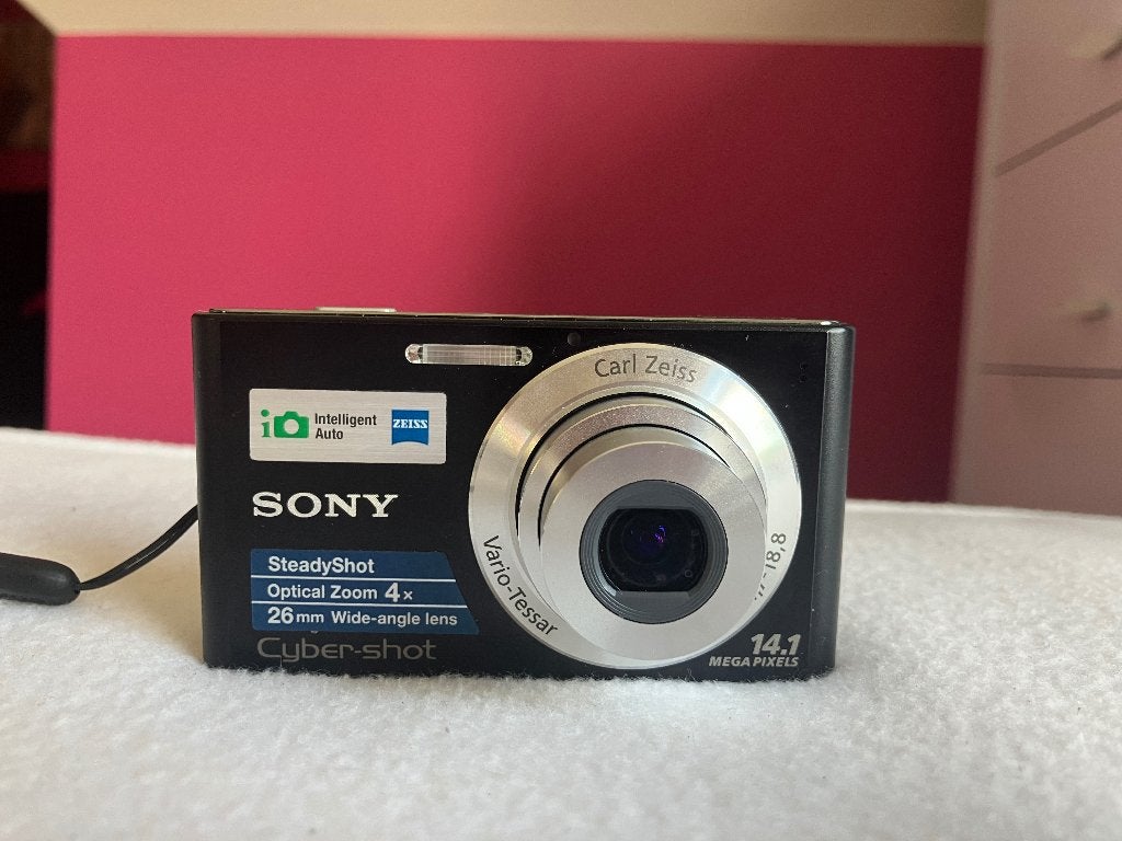 Fototoestel Sony SteadyShot DSC-W320, Ingebouwde flitser, Gebruikt, Oplader, Ophalen of Verzenden