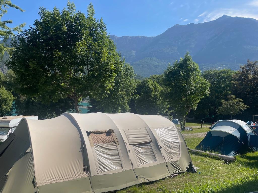Bardiani Casa grande 460  – 6 persoons– zeer ruim & compleet, Caravans en Kamperen, Tenten, tot en met 6, Zo goed als nieuw, Ophalen