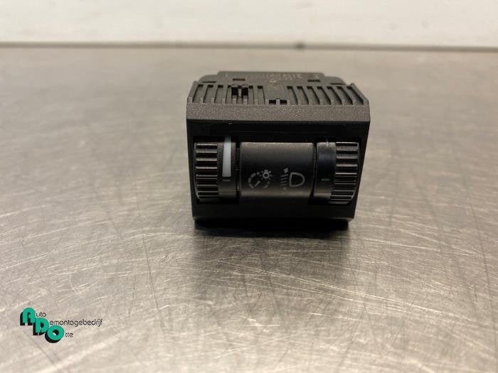 Commutateur phare hauteur réglable d'un Volkswagen Polo (Po, Volkswagen, -, 3 mois de garantie, Utilisé