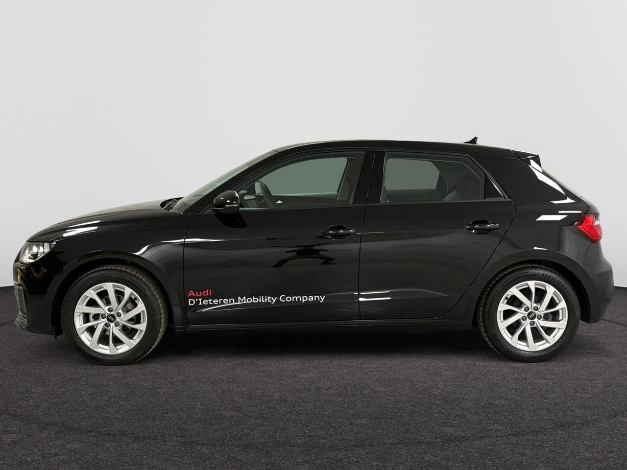 Audi A1 Sportback 25 TFSI Urban Edition, Auto's, https://public.car-pass.be/vhr/0bf81439-a664-470a-a94b-acc7f854badd, Zwart, Handgeschakeld