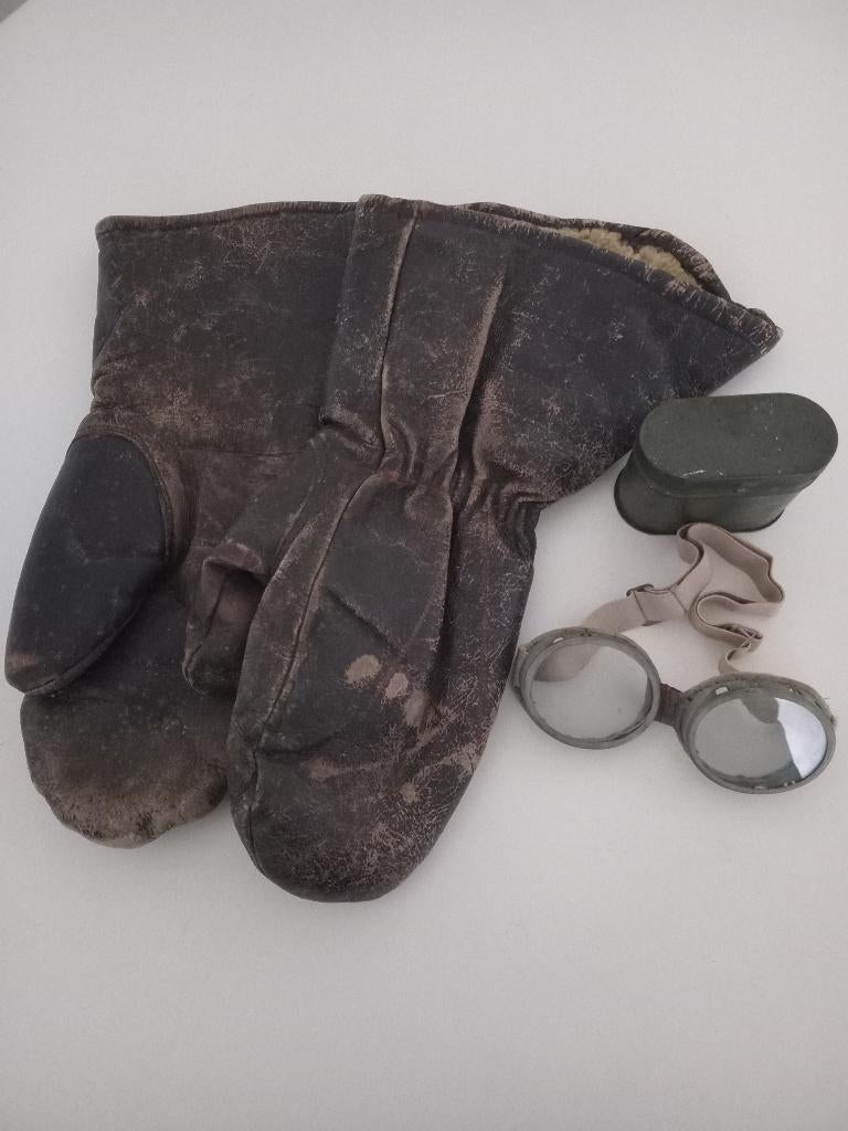 Motocycliste Lotje, Enlèvement ou Envoi, Armée de terre, Vêtements ou Chaussures