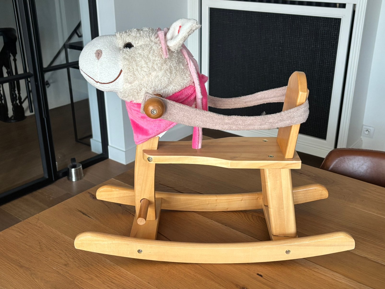Splinternieuw schommelpaard, Enfants & Bébés, Jouets | Jouets a bascule, Enlèvement, Neuf
