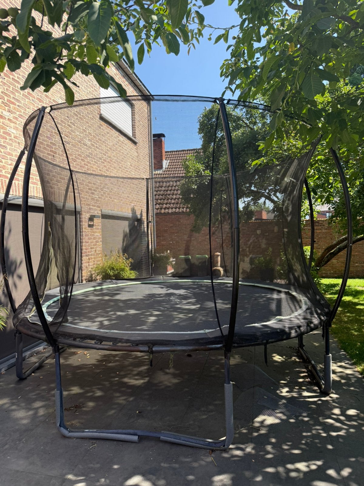 (Gereserveerd) EXIT Silhouette trampoline Diameter: 366 cm, Ophalen, Gebruikt