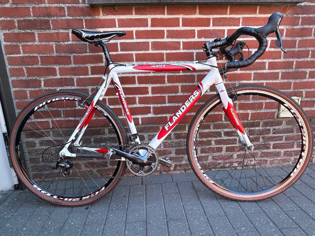 Crossfiets, 28 inch, Gebruikt, 10 tot 15 versnellingen, Velgrem