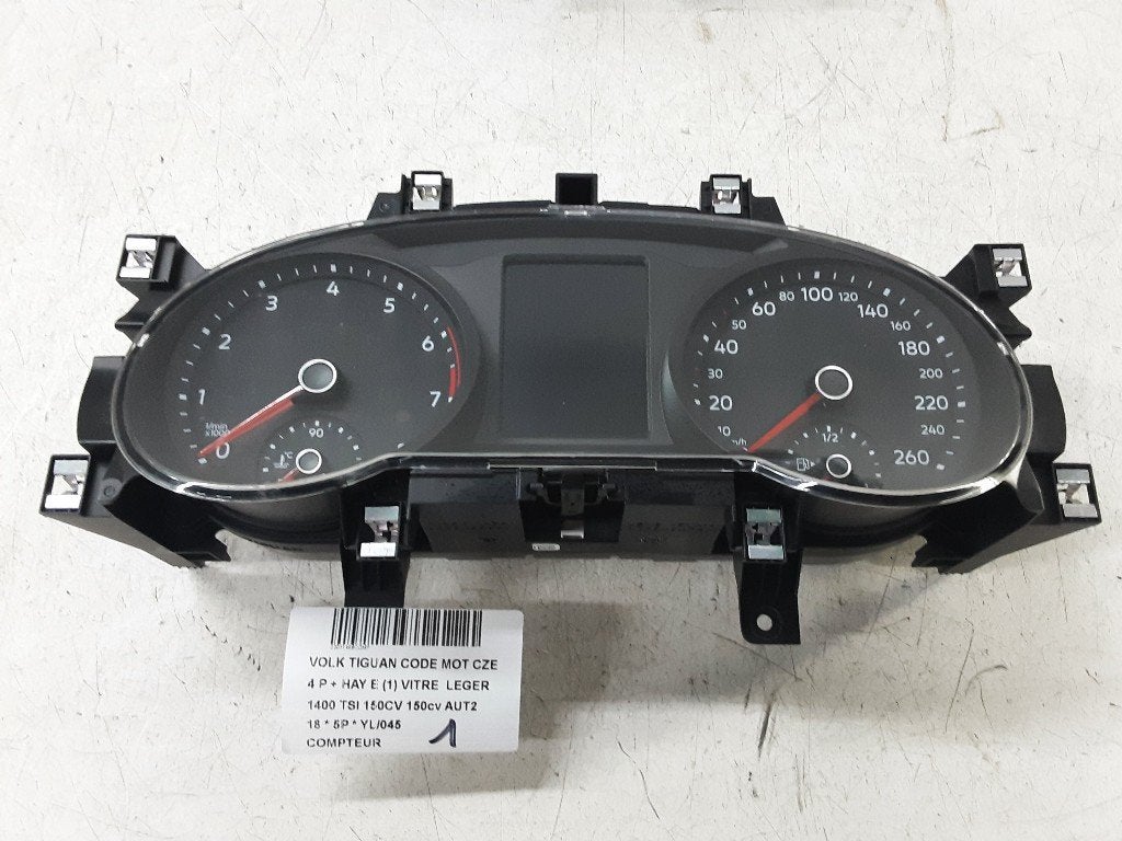 KM TELLER Volkswagen Tiguan (AD1) (5NA920750C), Gebruikt, Volkswagen, Mevr. I. Hauben, Rue de l'Espoir 34 34
4030  GRIVEGNÉE, BE