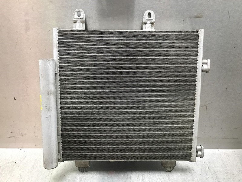 CLIMATISATION CONDENSEUR Toyota Aygo (B40) (01-2014/06-2018), Utilisé, Toyota