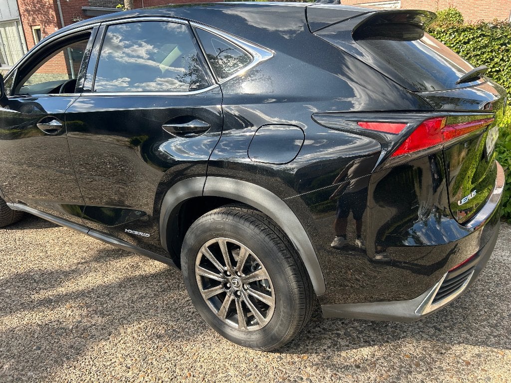 Lexus nx300h hybride bj2019 km 55000 garantie tot 2029lexus, Auto's, Automaat, 114 kW, Leder en Stof, Zwart