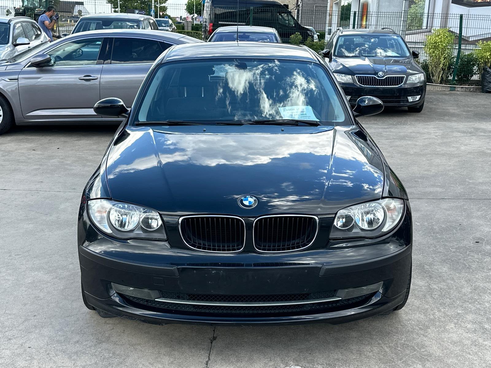 Bmw 118D 2L Diesel 143 CV, Autos, BMW, Entreprise, Achat, Série 1, ABS, Régulateur de distance, Airbags, Air conditionné, Bluetooth