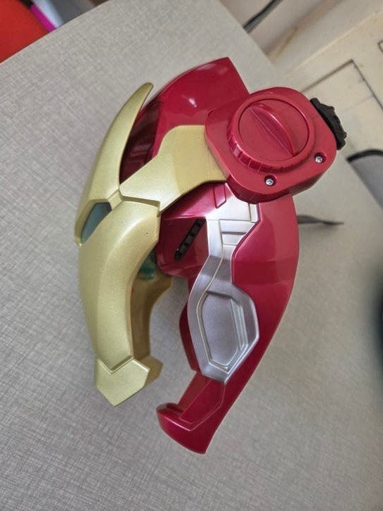 Hasbro Marvel Avengers Iron Man Flip FX, Kinderen en Baby's, Ophalen of Verzenden, Gebruikt