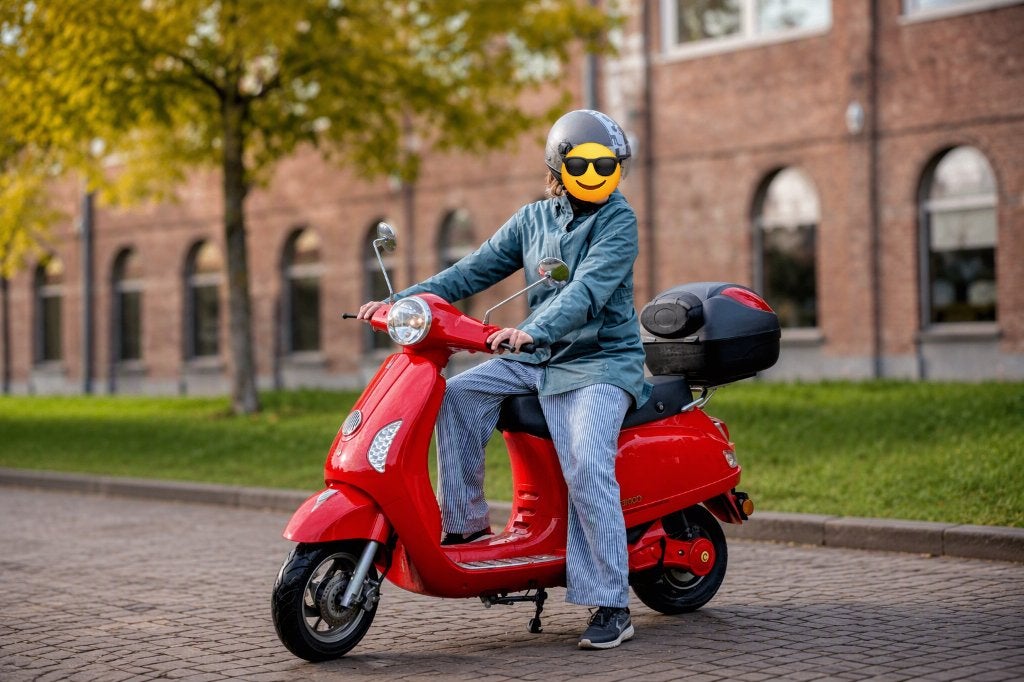 Emco Novantic Elektrische Scooter | Fluisterstil | 45 km/u, Vélos & Vélomoteurs, Emco, Classe B (45 km/h), Enlèvement, Utilisé
