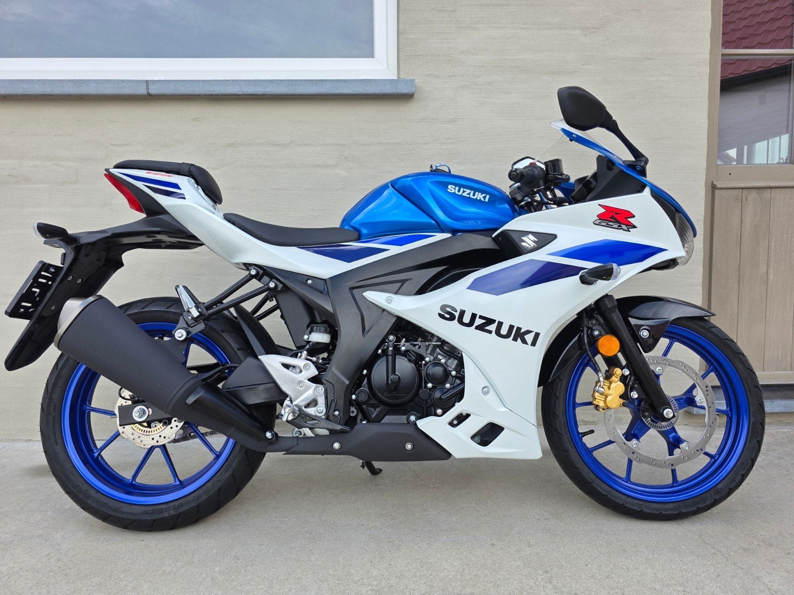 Suzuki GSX-R 125R * Nieuw * 360km * ABS - LED * 05/2024 **, Motoren, Motoren | Suzuki, Nieuw, Bedrijf, Sport, 125 cc