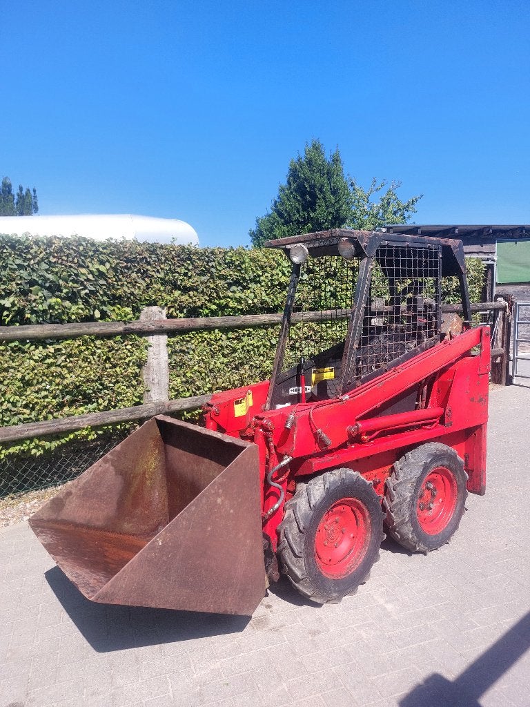 Schranklader Thomas 83T met veegborstel 4500€ bobcat, Ophalen, Wiellader of Shovel