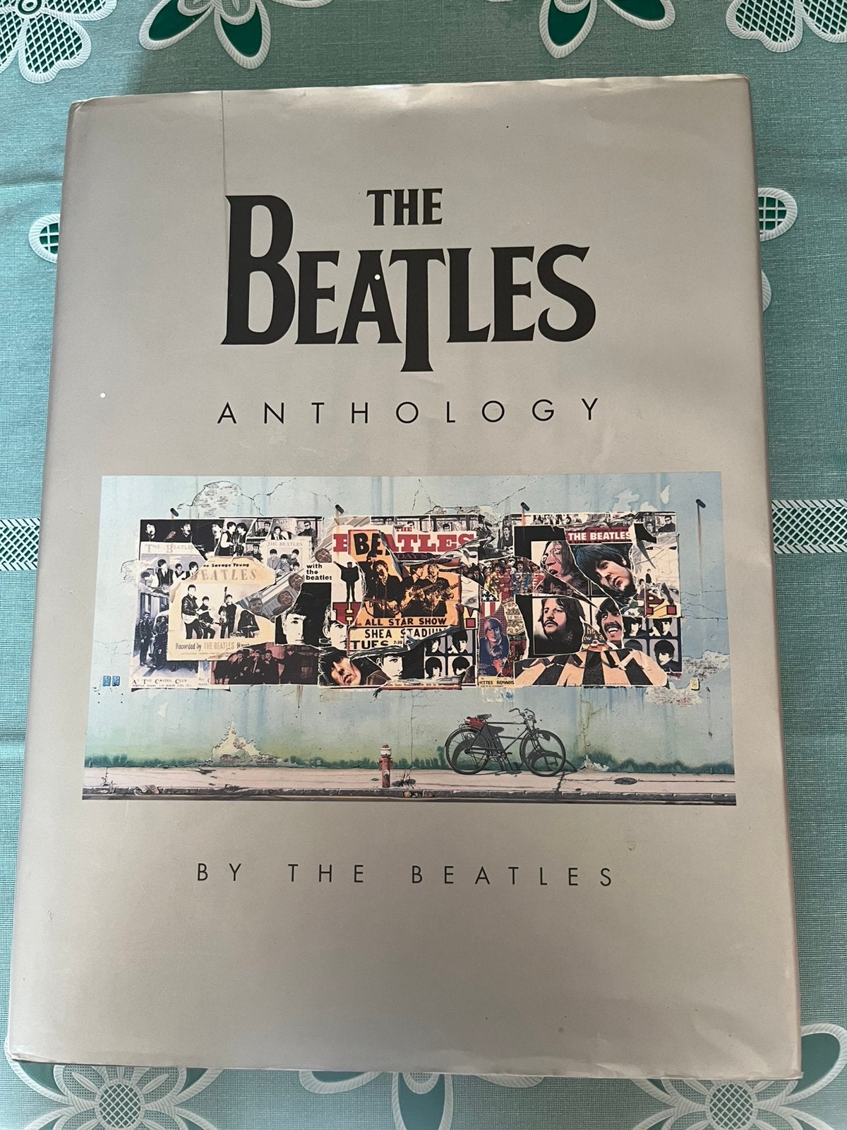 The Beatles Anthology, Boeken, Biografieën, Ophalen of Verzenden, Zo goed als nieuw, Kunst en Cultuur