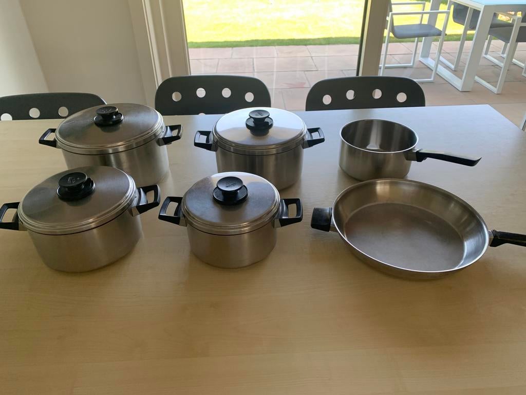 Demeyere 4 kookpotten/steelpan/braadpan18/10, Huis en Inrichting, Ophalen, Gebruikt, Keramische plaat