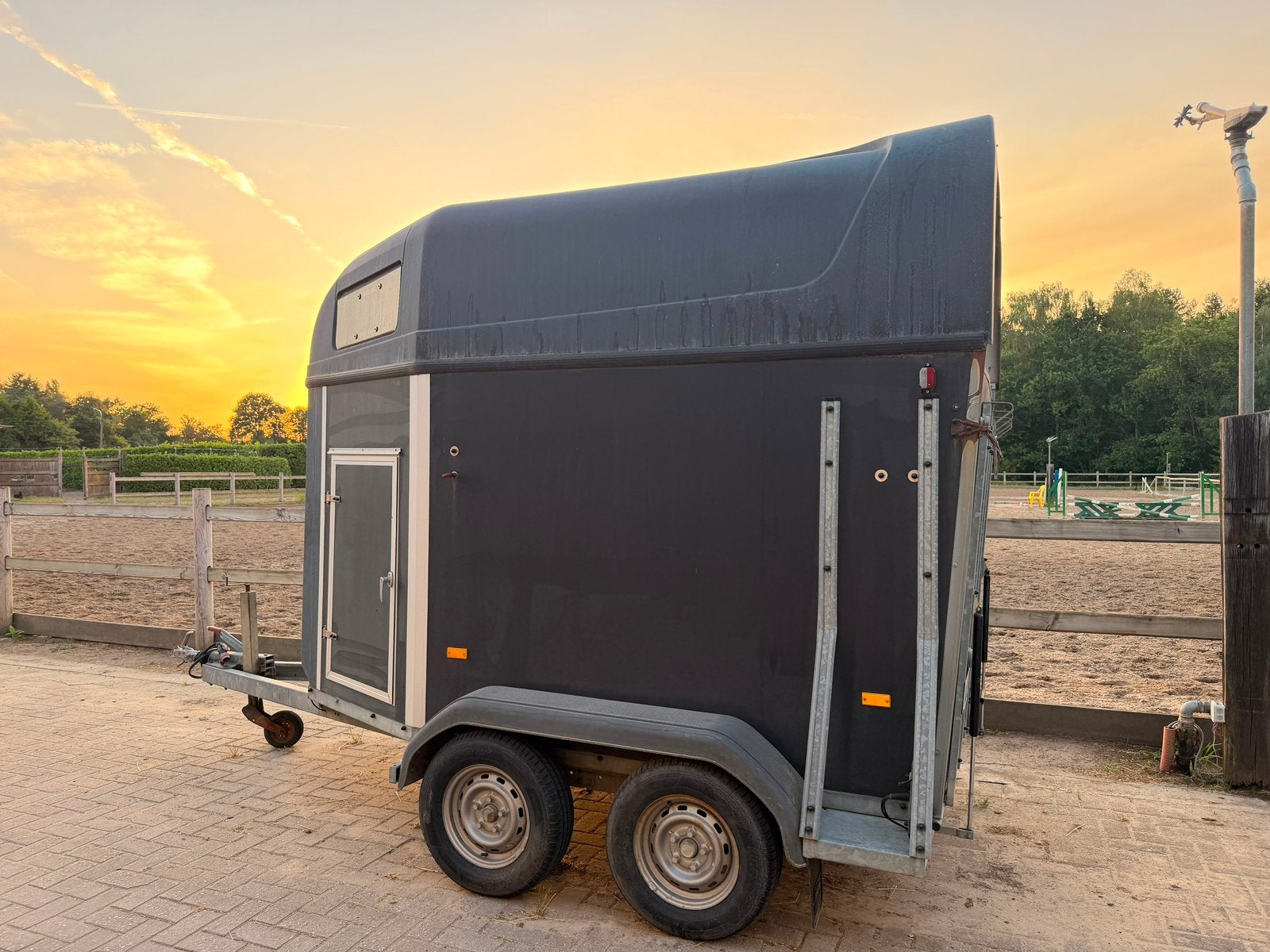 Hotra trailer 2 paard 2008, Enlèvement, Utilisé, Remorque 2 chevaux