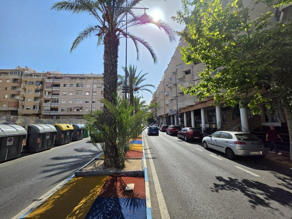 Appartement à vendre à 450 mètres de la plage de Torrevieja, Immo, Étranger, Espagne, Appartement, Ville