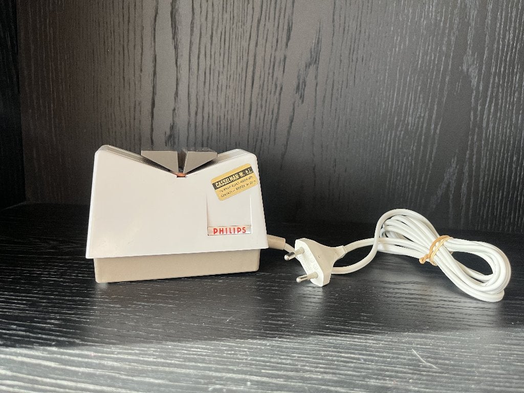 vintage Philips elektrische messenslijper, model HM 3660 S, Antiek en Kunst, Antiek | Keukengerei, Ophalen of Verzenden