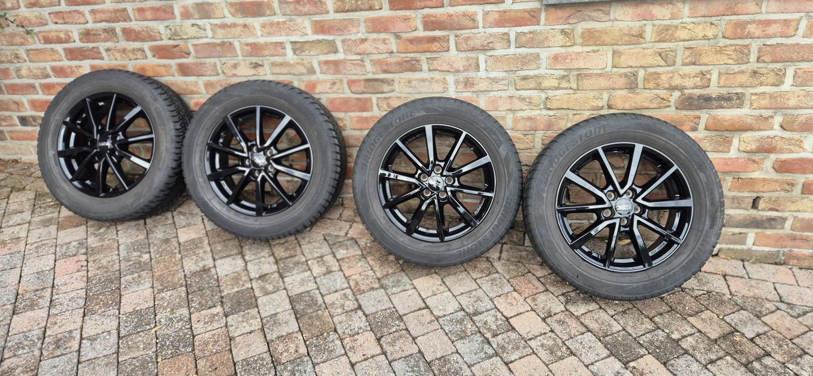 Jantes 16" 5/100  pneu 205/6016 audi A1 vag t-cross, Enlèvement, Comme neuf