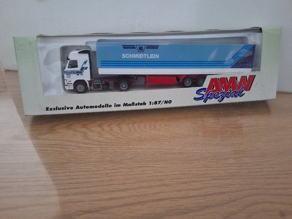 camion HO 1:87, Enlèvement ou Envoi, Comme neuf, Bus ou Camion, AWM