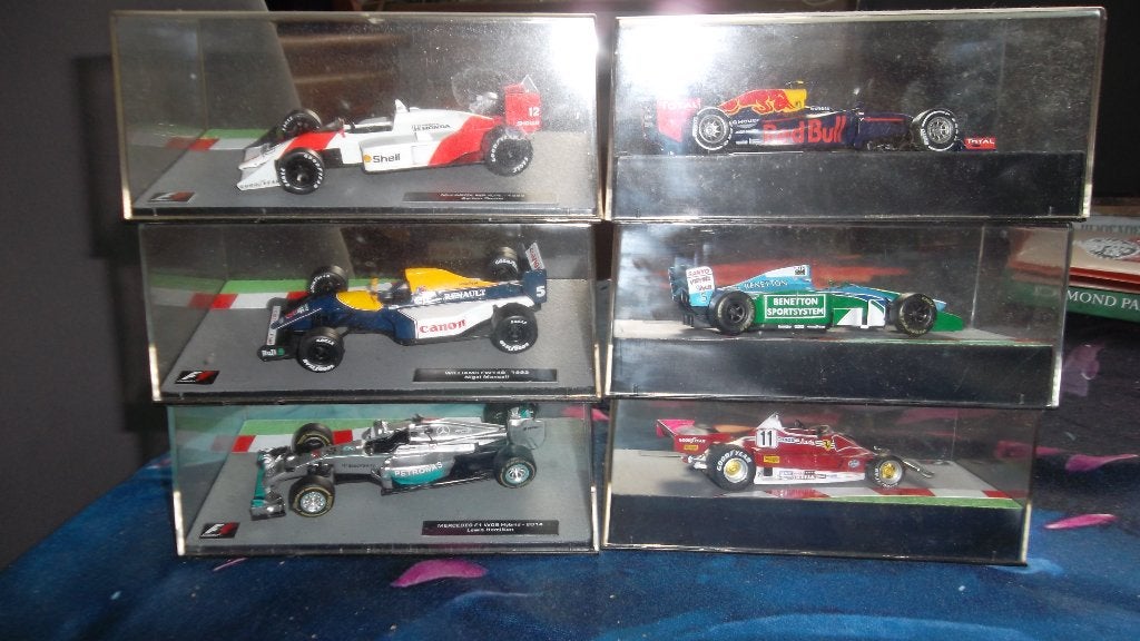 6 formulle 1 auto s 1/43 i doosje, Ophalen, Zo goed als nieuw, Auto