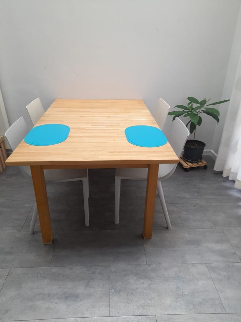 Ikea eettafel, uittrekbaar en stoelen BO driade strack, Ophalen