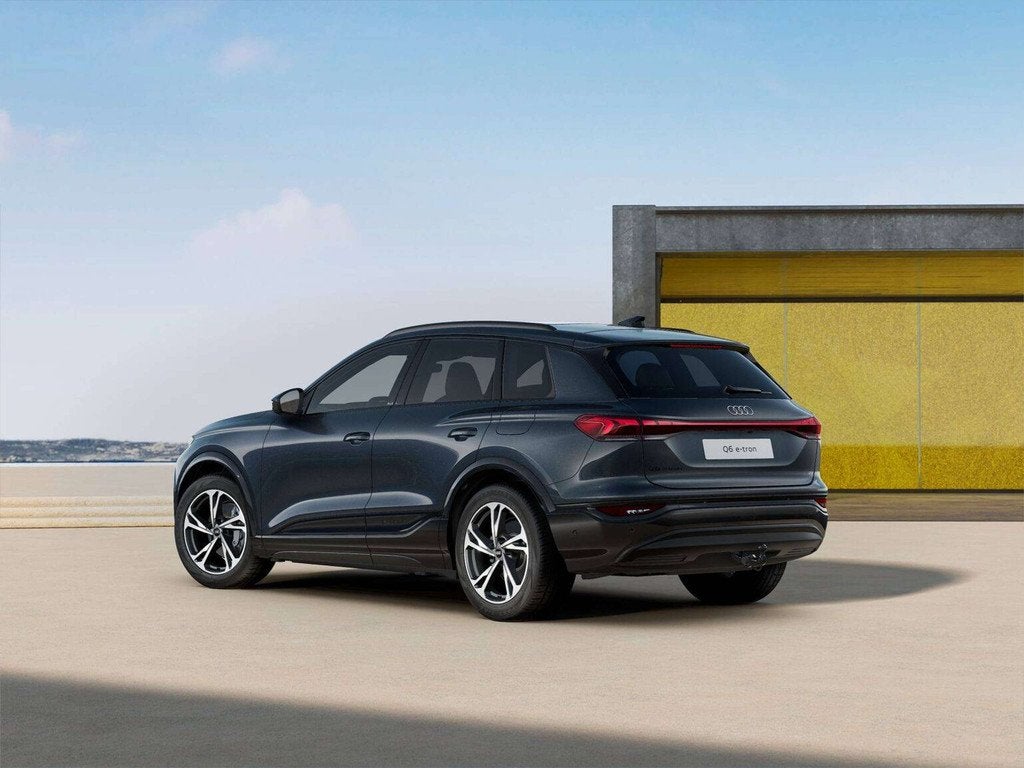 Audi Q6 e-tron Q6 e-Tron Performance l Luchtvering l Panodak, Cuir, Argent ou Gris, Achat, 306 ch