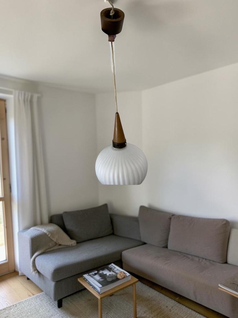 vintage witte glazen hanglamp, Verzenden, Gebruikt