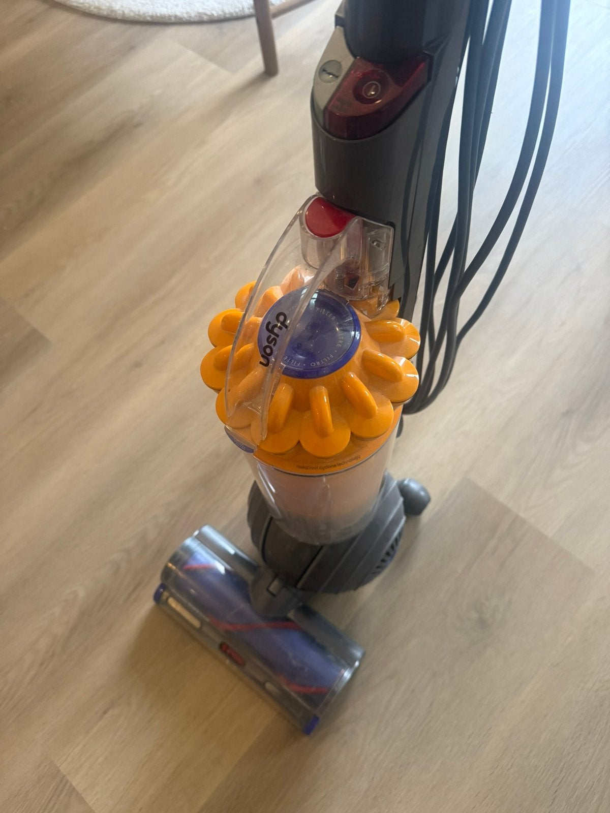 Aspriateur dyson, Elektronische apparatuur, Stofzuigers, Ophalen, Zo goed als nieuw, Dyson