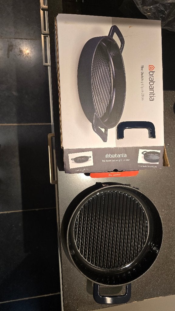 Brabantia The Dutch Grillpan 28cm (1 gebroken handvat), Huis en Inrichting, Ophalen, Gietijzer, Overige typen, Nieuw