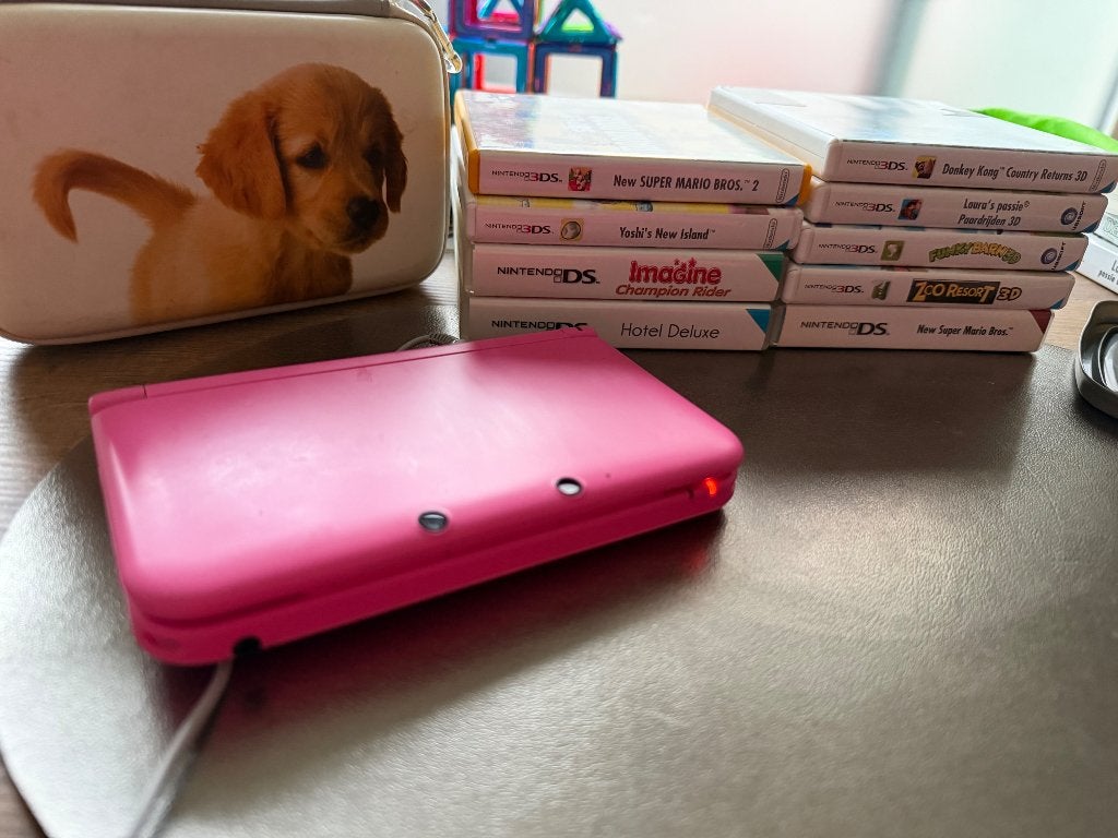 Nintendo 3DS XL met spelletjes, Consoles de jeu & Jeux vidéo, Rose, 3DS, Enlèvement, Utilisé