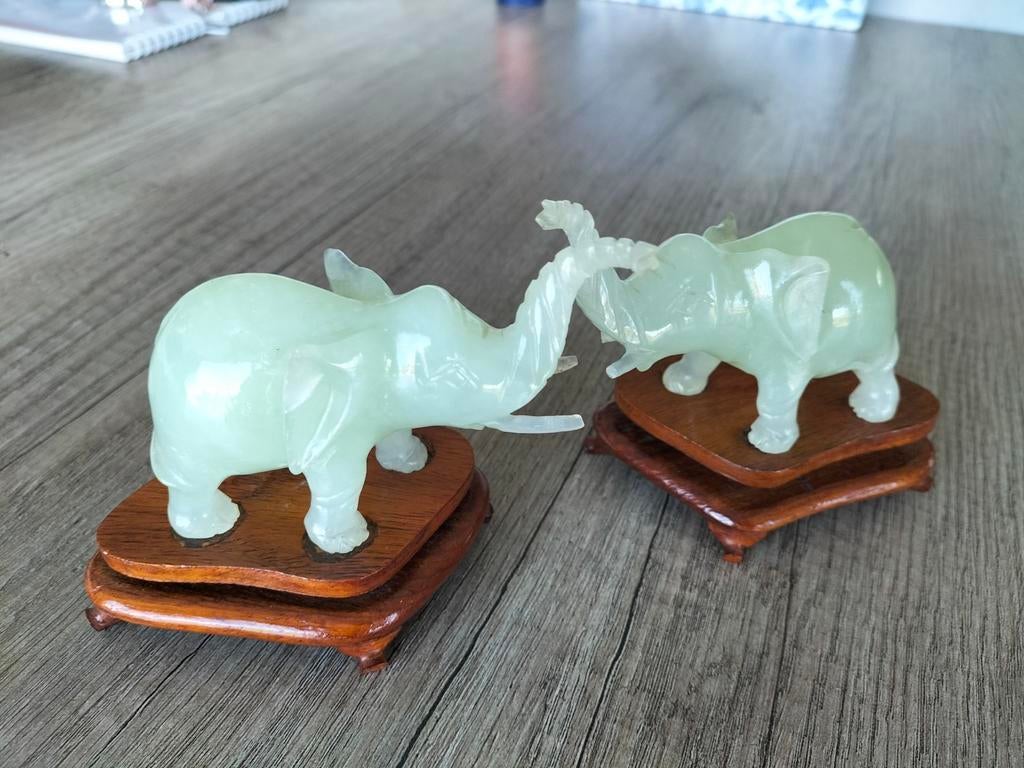 Jade olifanten, Antiek en Kunst, Ophalen