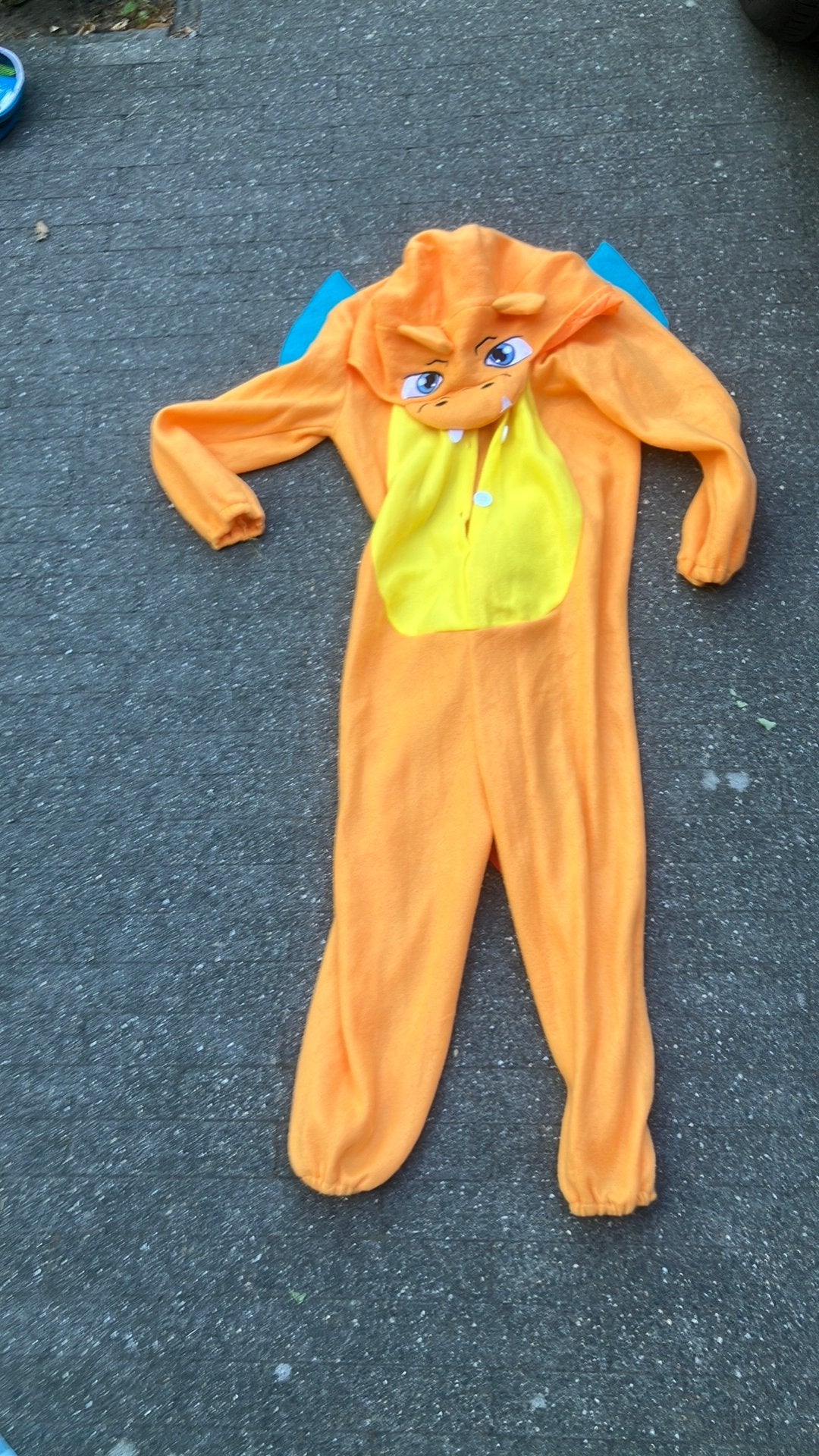 Pokemon onesie, Kinderen en Baby's, Carnavalskleding en Verkleedspullen, Ophalen, Zo goed als nieuw