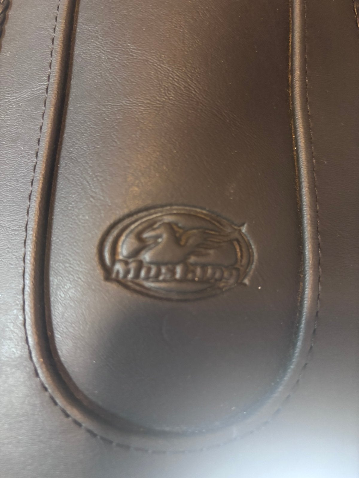Languette cuir garde boue arriere, Motoren, Particulier