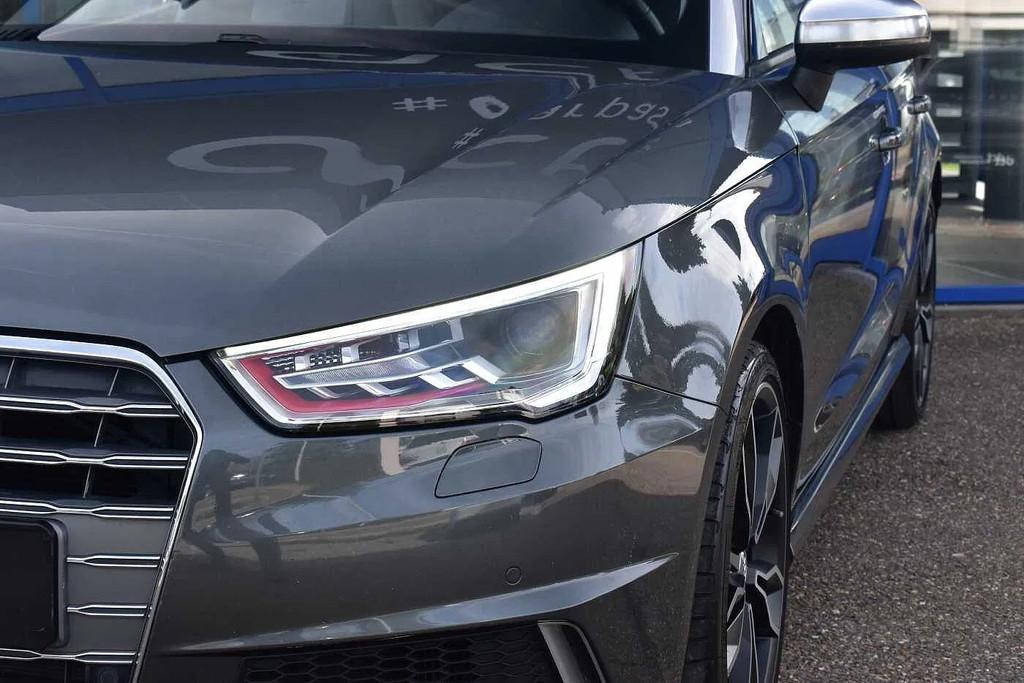 Audi A1 S1 Sportback Bucket seats Nappa Leather 1st Owner, Autos, Cuir, Argent ou Gris, Achat, Euro 6