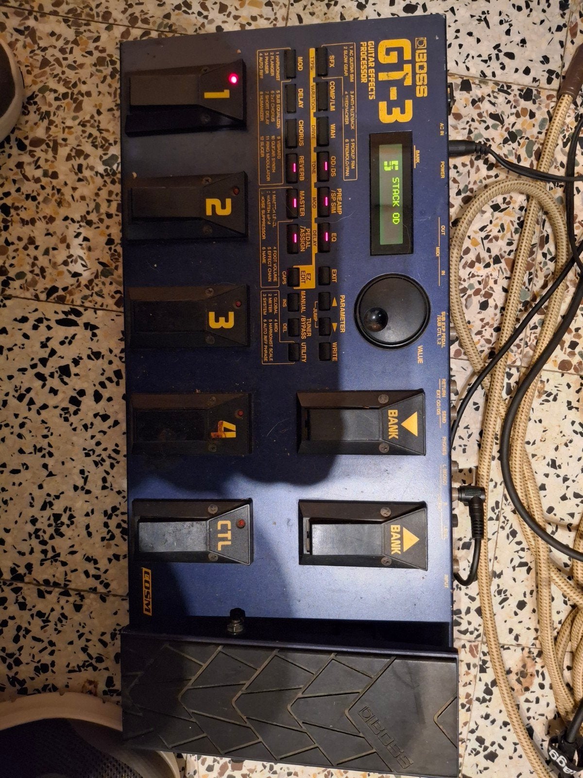 boss gt3, Muziek en Instrumenten, Ophalen, Gebruikt, Multi-effect