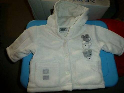 witte jas met beertje op maat 74, Enlèvement ou Envoi, Utilisé, Garçon ou Fille, Manteau