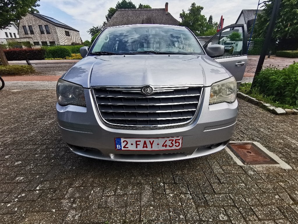 Chrysler Grand Voyager 2.8 Diesel 7 litres, Autos, Argent ou Gris, Achat, Entretenue par le concessionnaire, Diesel