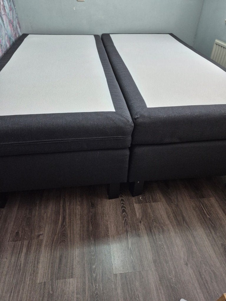 Bezorging is mogelijk 180x200 inzgs karlsson boxspring bed, Huis en Inrichting, Slaapkamer | Boxsprings, Gebruikt, Tweepersoons