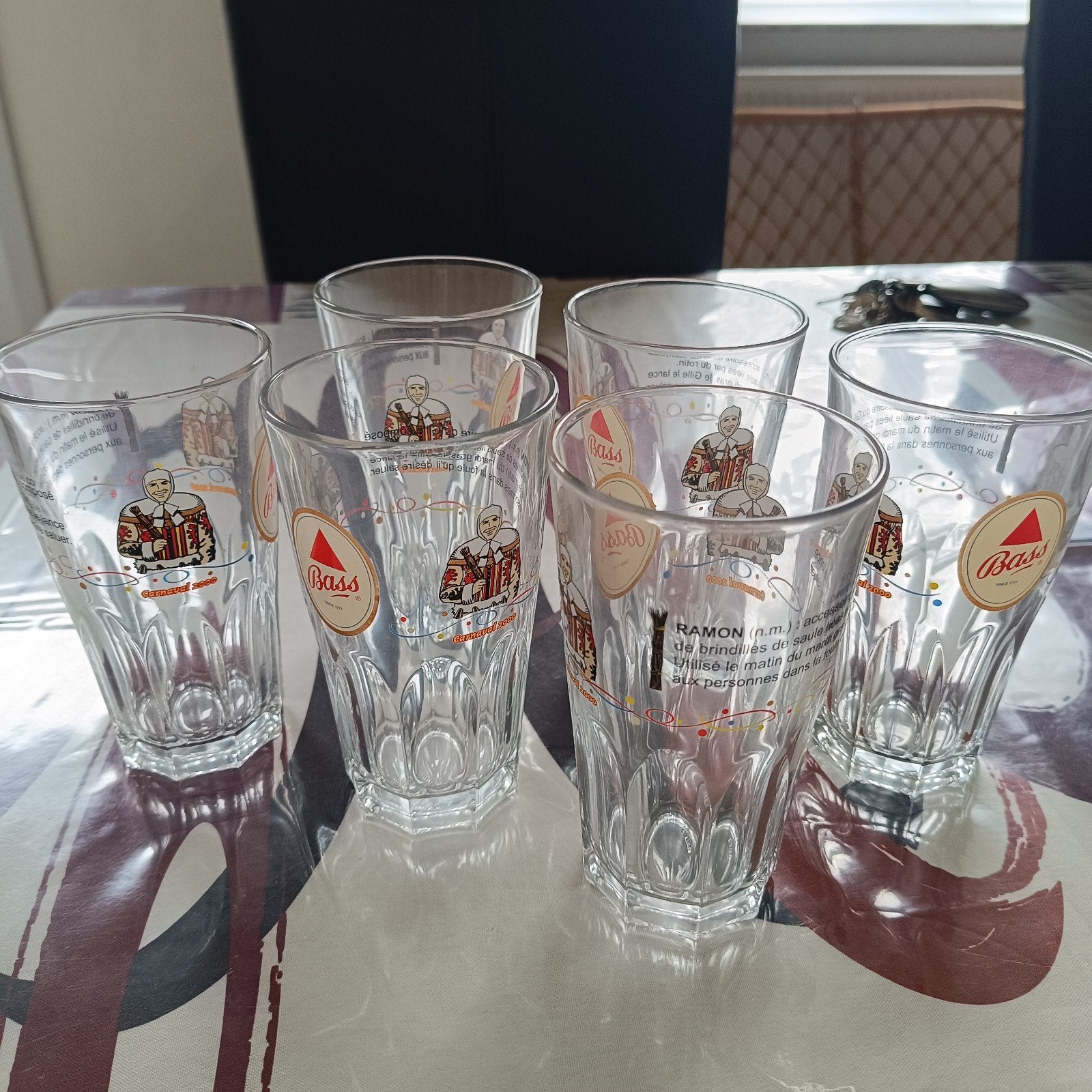 6 verres a bass (carnaval 2000, Collections, Enlèvement ou Envoi, Comme neuf, Verre à bière