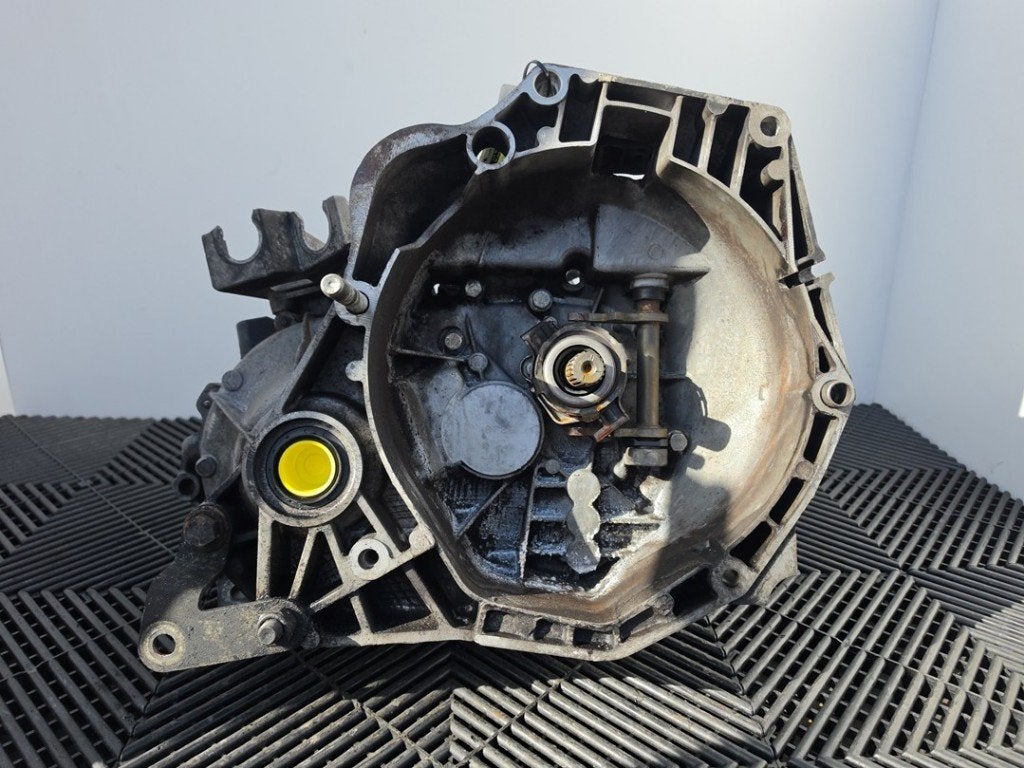 BOITE DE VITESSES MANUELLE Opel Combo (01-2012/12-2018), Opel, Opel Automobile GmbH, Utilisé, Kontakt-opel@opel.com