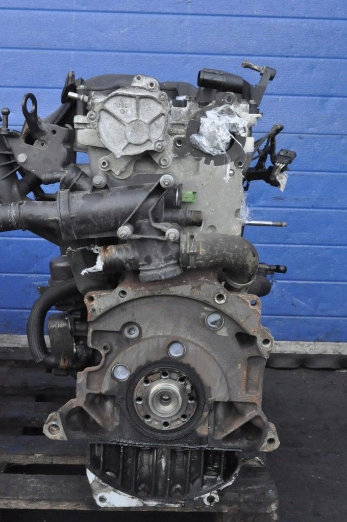 Moteur D4204T Nu C70 S80 S40 C30 V50 VOLVO V70, Envoi, Utilisé, Daihatsu