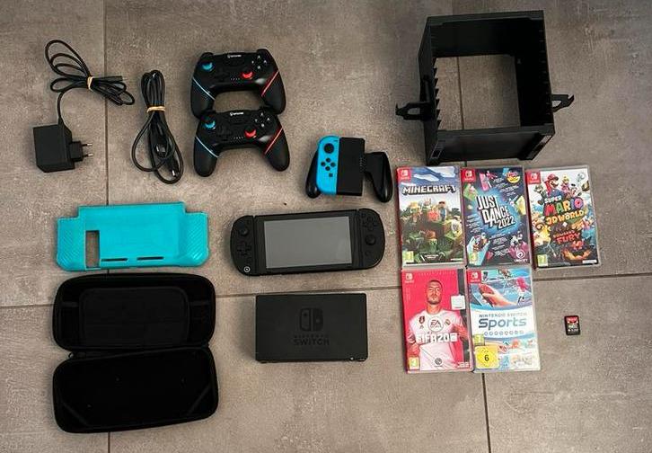 Nintendo Switch V2 met 6 games  (ook zonder games mogelijk), Ophalen, Zo goed als nieuw, Met games