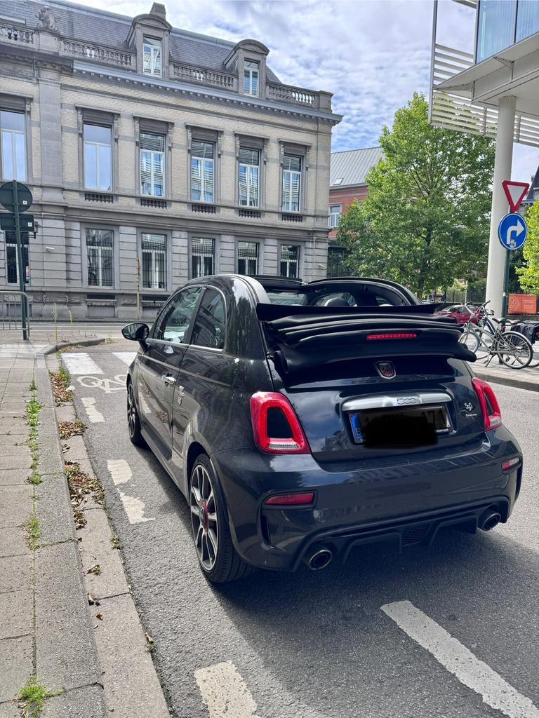 Abarth 595 Turismo Cabrio, Auto's, Zwart, 4 cilinders, Cabriolet, Zwart