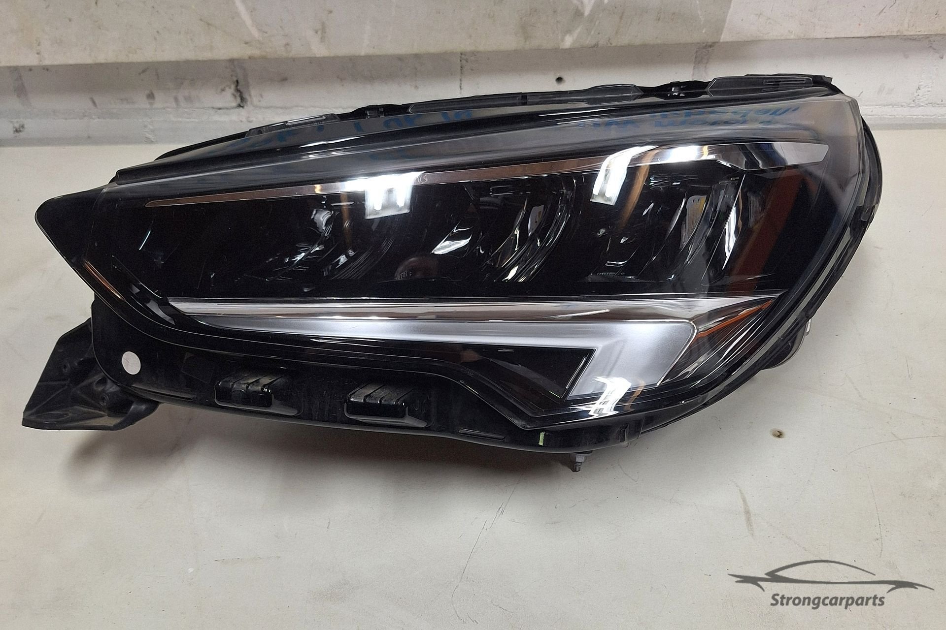 Koplamp links vol led Opel Corsa F 9829522780 in goede staat, Auto-onderdelen, Gebruikt, -, -, Opel